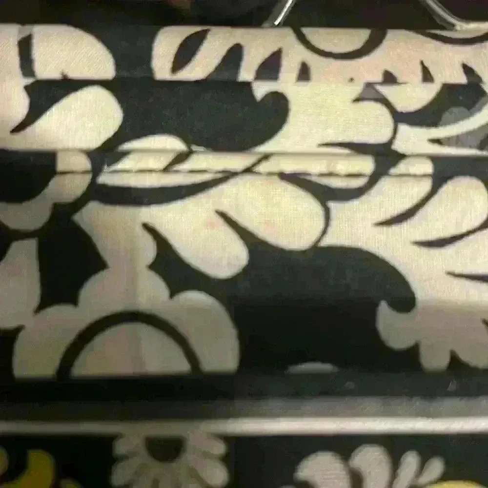 Vera Bradley good minor